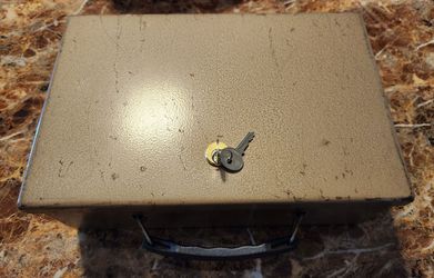 Rockaway Fire safe with 2 key