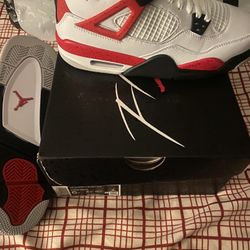 Jordan Retro 4