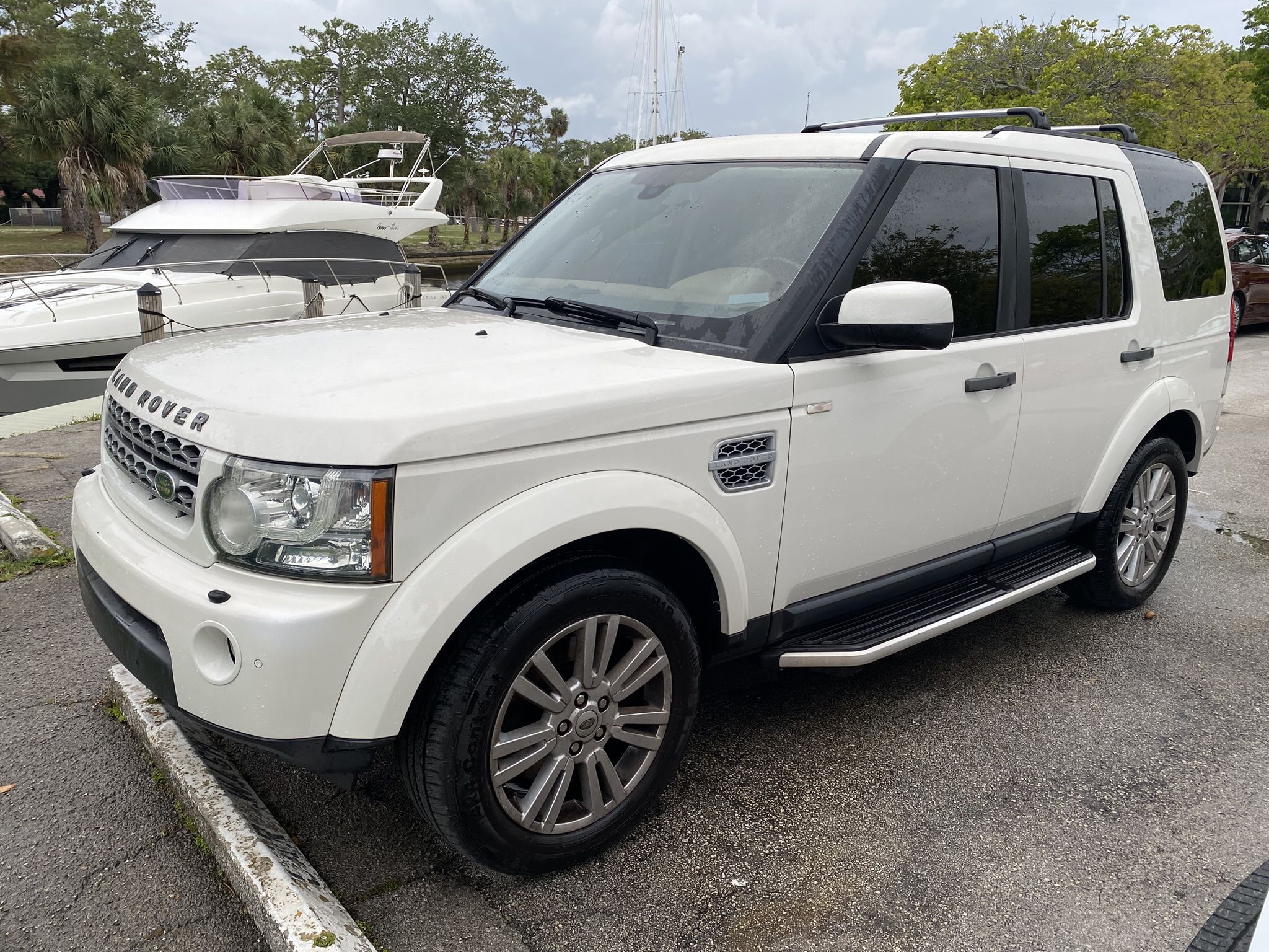 2010 Land Rover LR4