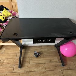 Used Gaming Table 