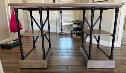 Laminate Wood Desk