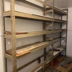 8H X 5 W heavy duty metal rack $85