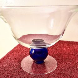 “DISTINCTIVE” & HARD-to-FIND, VINTAGE - ‘FOOTED’ GLASS FRUIT BOWL with a ‘COBALT BLUE’ HIGHLIGHT BALL at BASE…