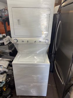 27” Frigidaire stackable gas dryer