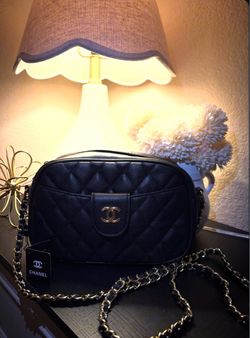 ✨👜 Cute bags, cute prices & new inventory! 💕✨