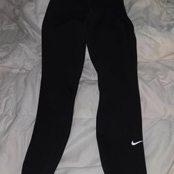 Black Nike leggings xsmall
