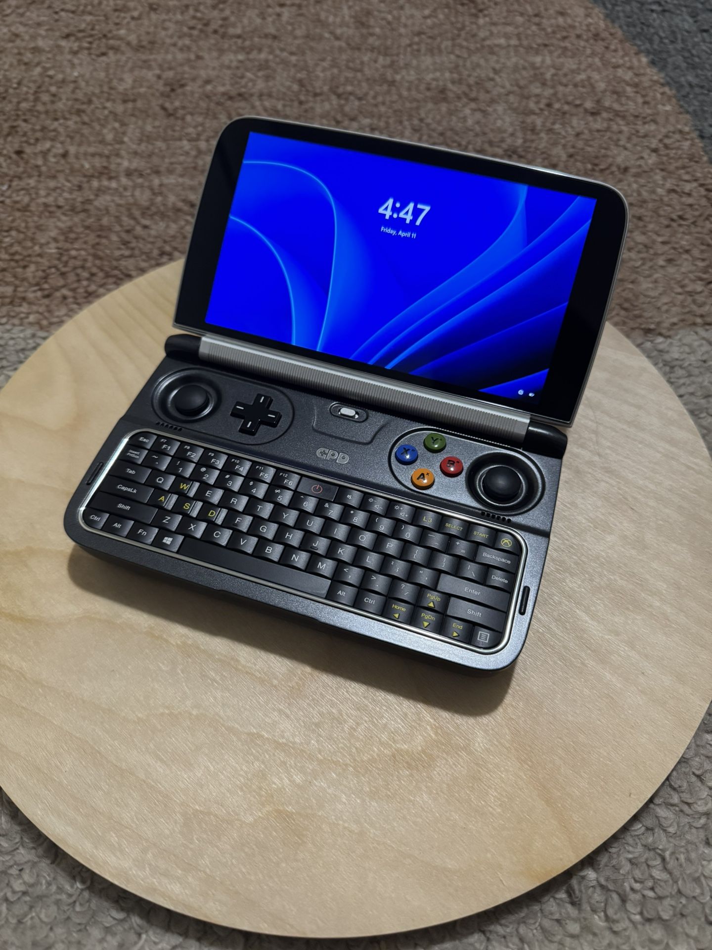 GPD Win 2 (8100y)
