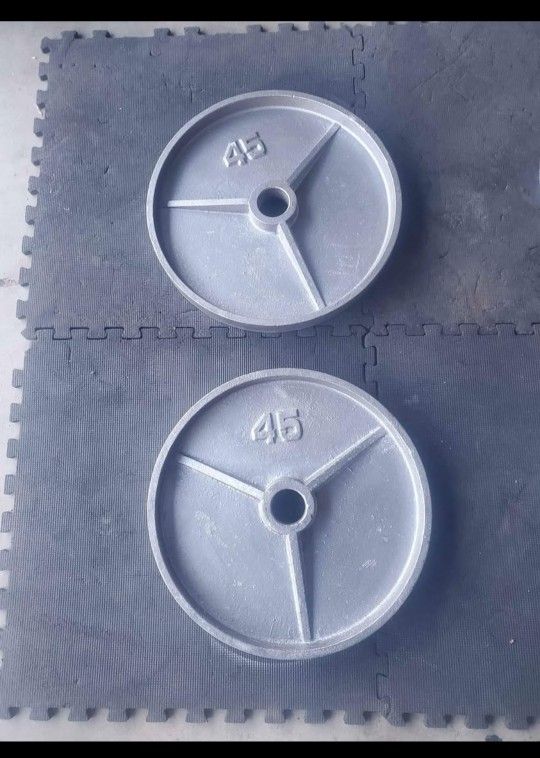 Set Of 2x45lb Olympic Weights Thats 90lbs Together