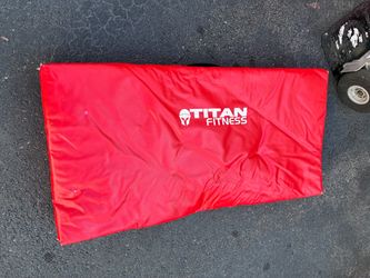 Titan Fitness Red Padded Mat