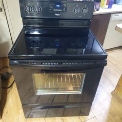 Reduced- Excellent Black Whirlpool Glass Top Stove With Self Cleaning Oven Works Excellent