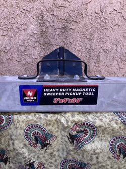 Heavy Duty Nail Magnet 