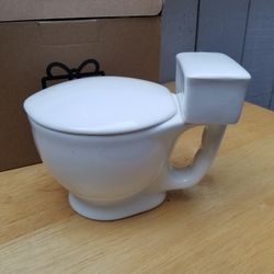 NEW Fanny Toilet Cup [ SEE  ALL PICS FOR MEASURES & CONDITION PLEASE ]