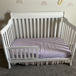 White Crib/toddler Bed