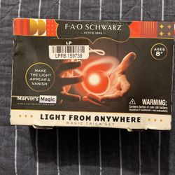 Marvin‘S Magic make the light appear in vanish trick