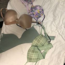 Victory Secret Brawls And One Pink 32D /D70 Nd One 34DD E75