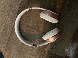 Pink overear pink beats headphones