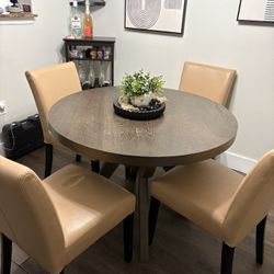 Dining Table With 4 Chairs 