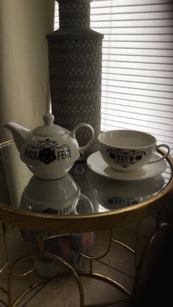 Coffee and creamer set
