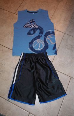 Adidas boys new set size 6