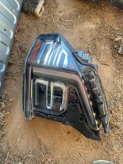 GMC sierra 1500 part