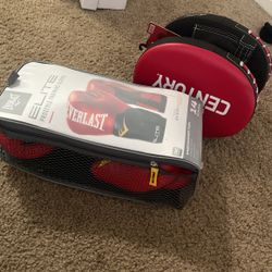 Boxing gloves And Punching Mits (NEVER USED)