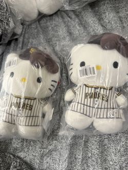 Padres Hello Kitty plushy Bag Key Chain