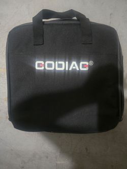 Codiac Portable EV Charger – With Case –New
