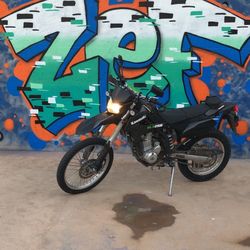 Kawasaki KLX (contact info removed) 