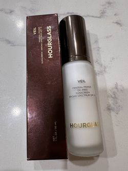 Hourglass Mineral Primer Veil - Brand New