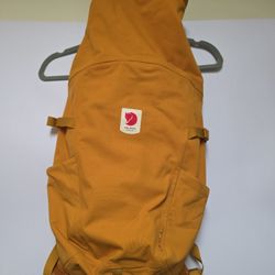 Fjallraven Uivo, Rolltop  backpack daypack, waterproof laptop sleeve, orange, 30 L. 