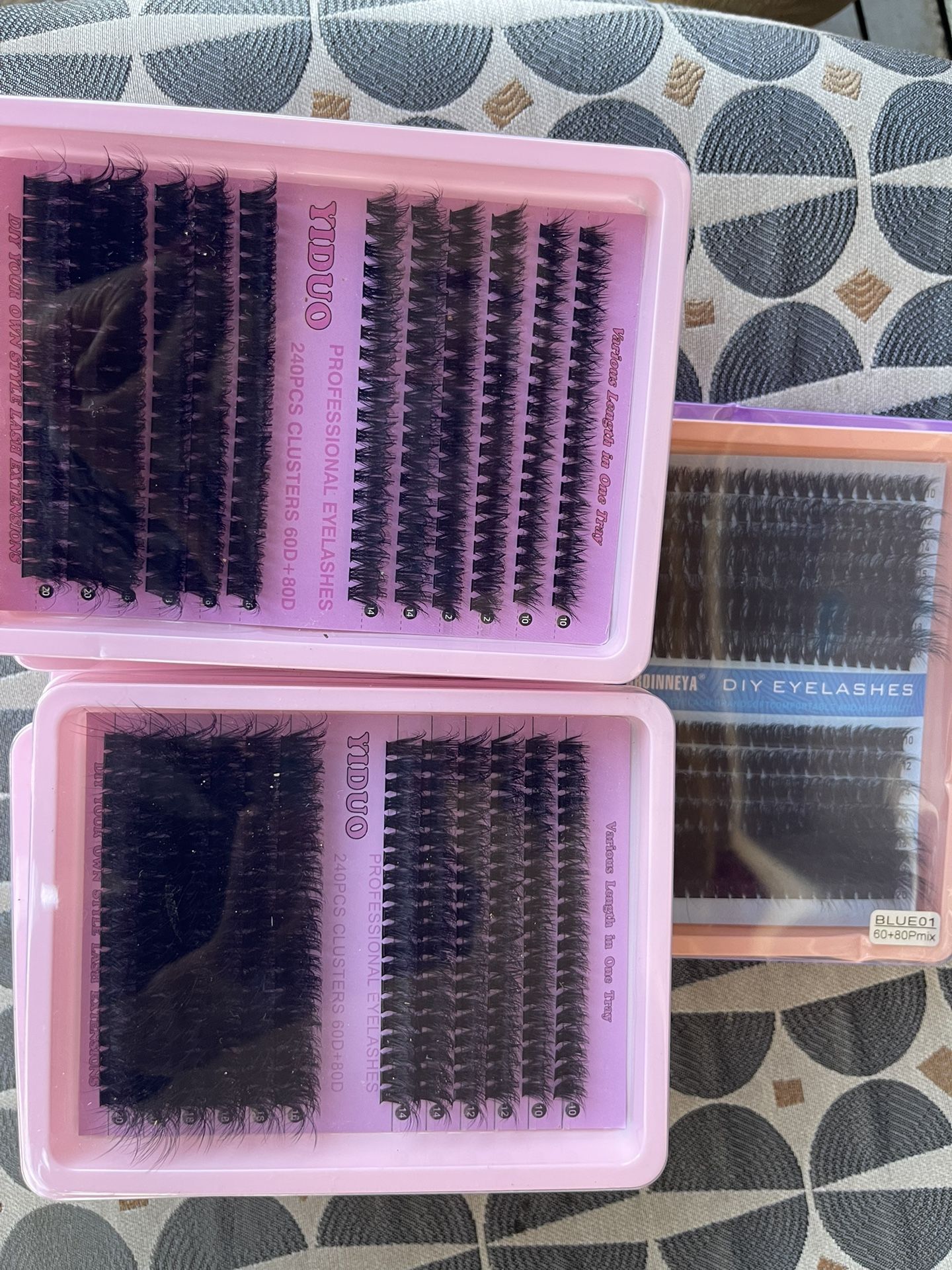 Cluster Lashes