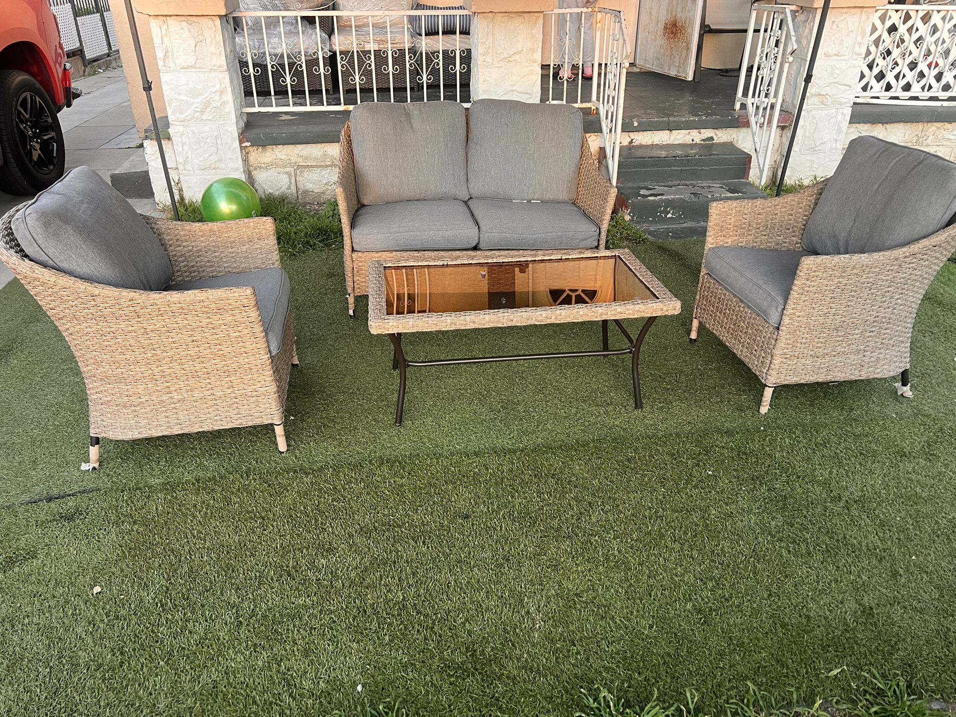 Kendall Cove 4- Piece Steel Patio Conversation Outdoor Seating Set With Charcoal Cushion (NEW)