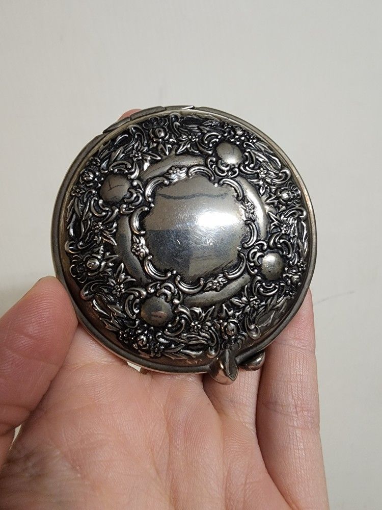 Antique Compact Mirror - Mirror And Place For Photo