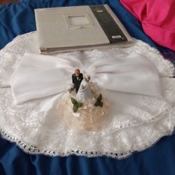 Wedding Topper Album Ring Pull Placemat