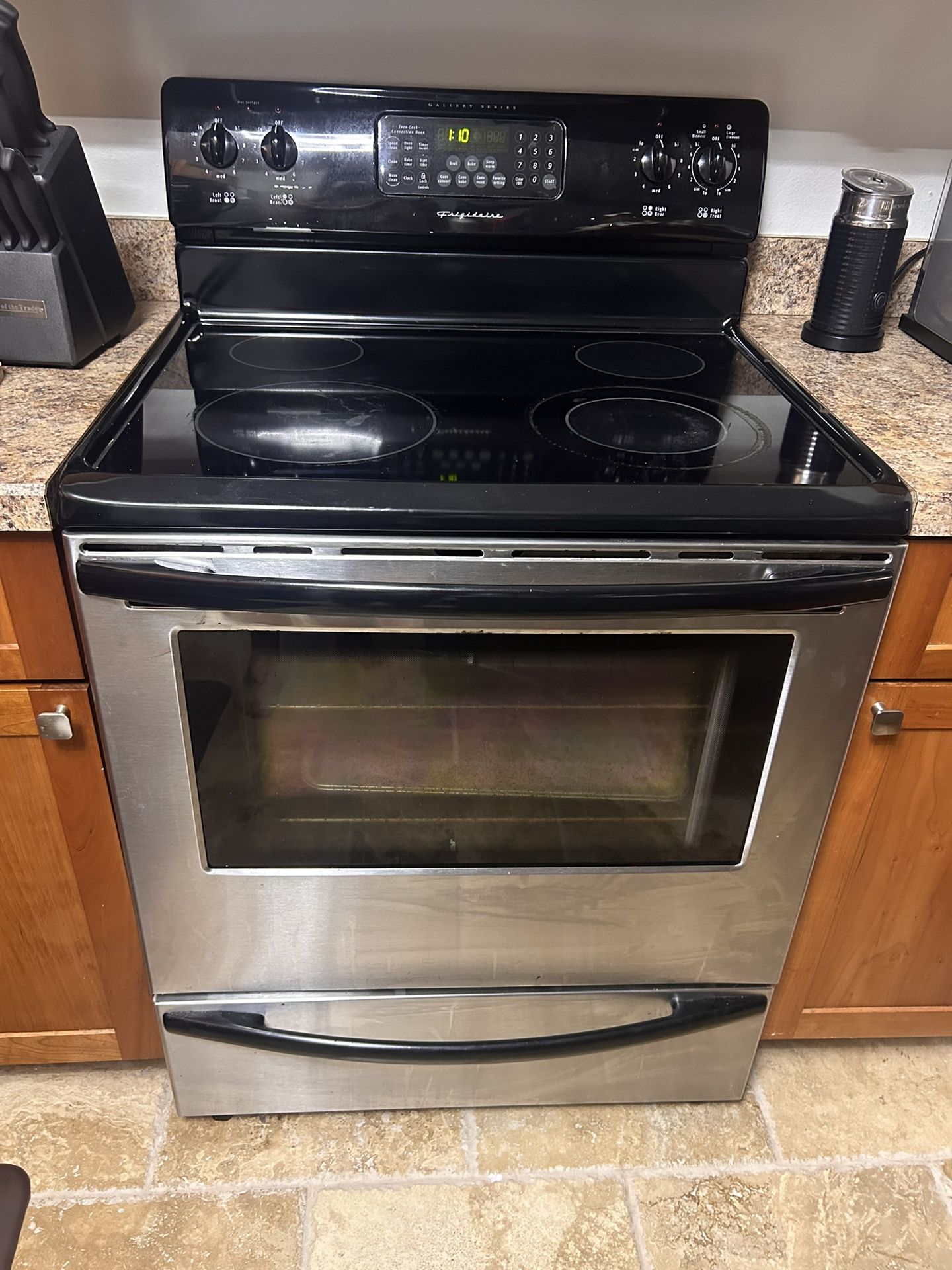 Frigidaire Stove For sale