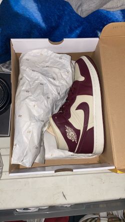 Air Jordan 1 cherry split red
