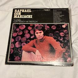 Record - Rafael Con Mariachi