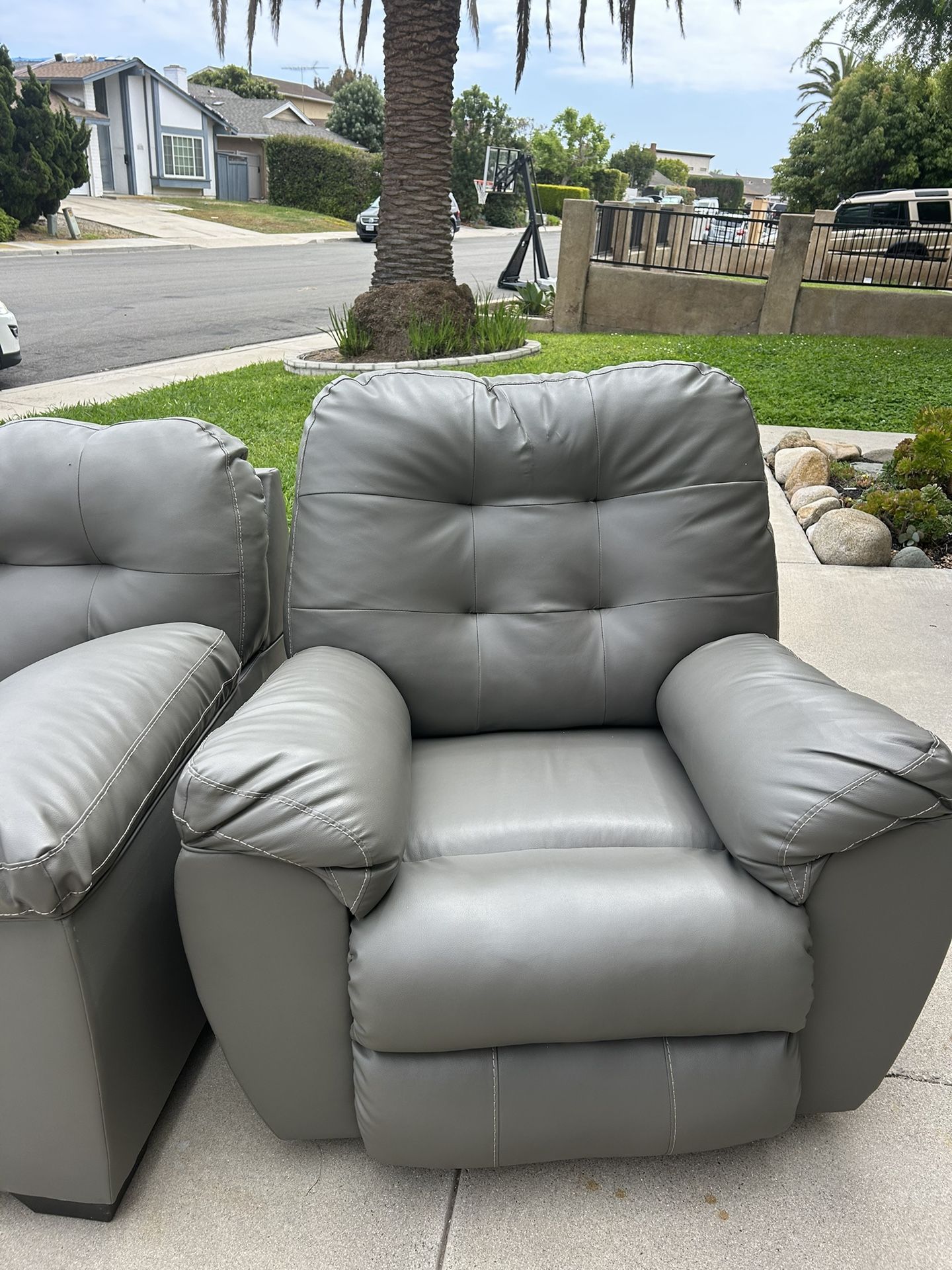 Sofa And Recliner Chair Set
