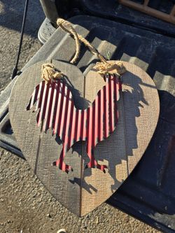 Wood Heart with Metal Rooster Wall Hanging