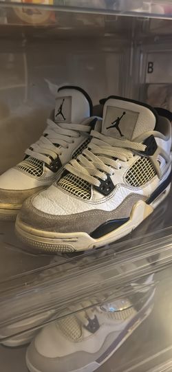 Jordan 4 7y military blacks