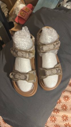 COACH SANDALS