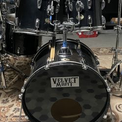 Tama 5 Piece She’ll Pack. ( Read Description Below)