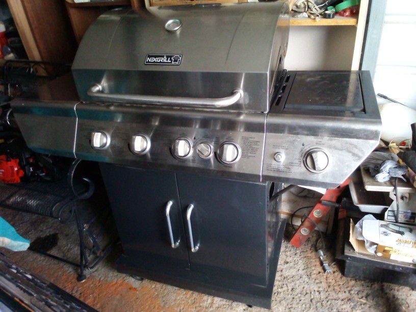 Next Grill In Good Condition 