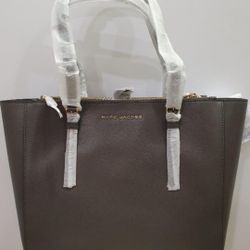 New & Authentic MARC JACOBS Bag