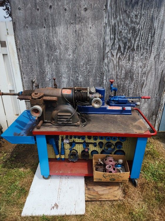 Big Yardsale In The Back Yard