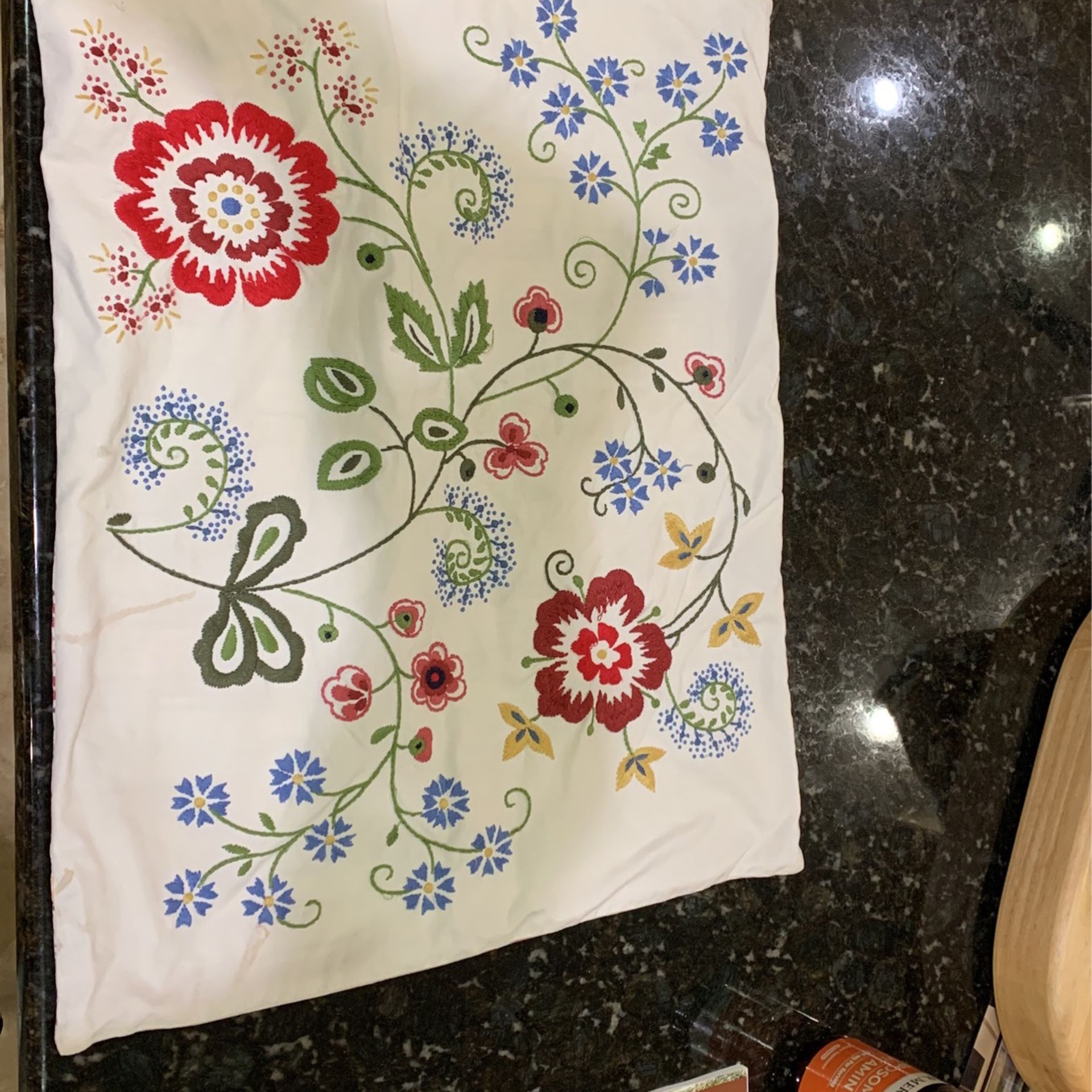 (4) Pillow Cases - Lovely Condition