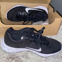 Shoes Nike Revolution 6