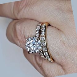 3 carat Natural diamonds and real lab grown center diamond