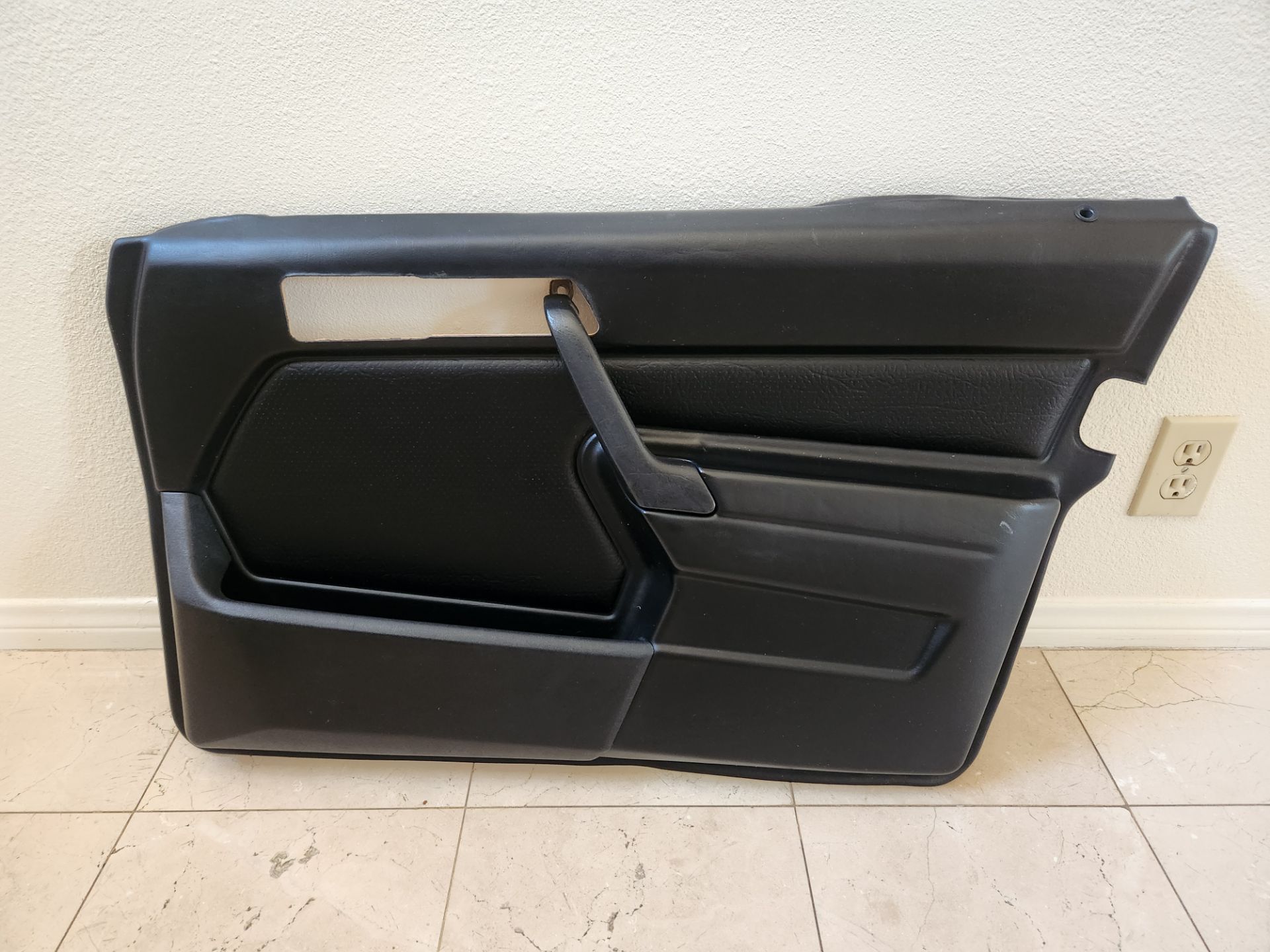 Mercedes 190e Door Panel