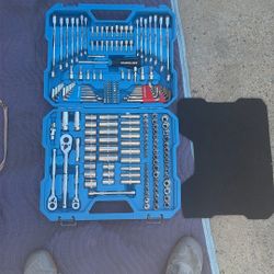 Channellock Socket Wrench And Ratchet Set